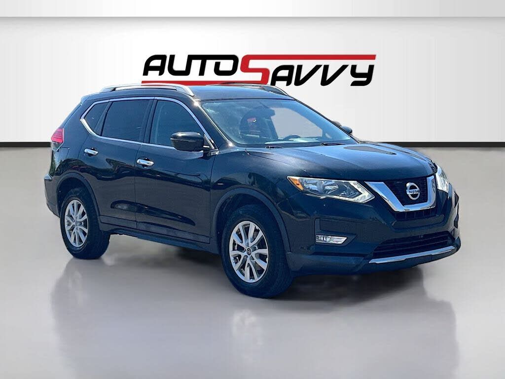 2017 NISSAN Rogue