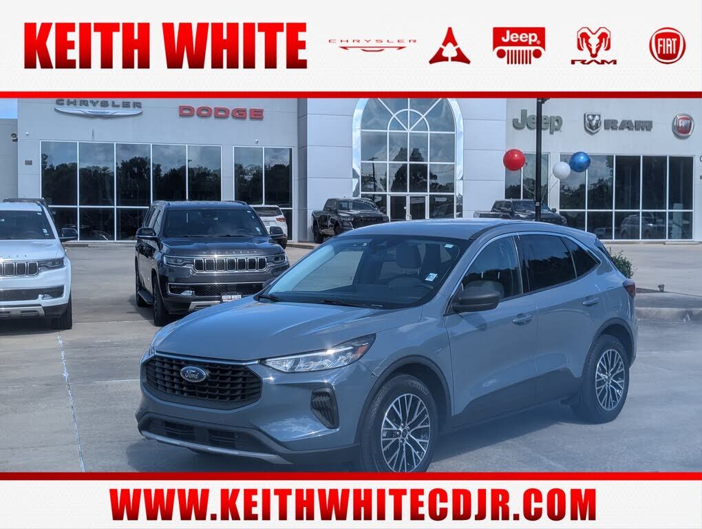 2023 FORD Escape
