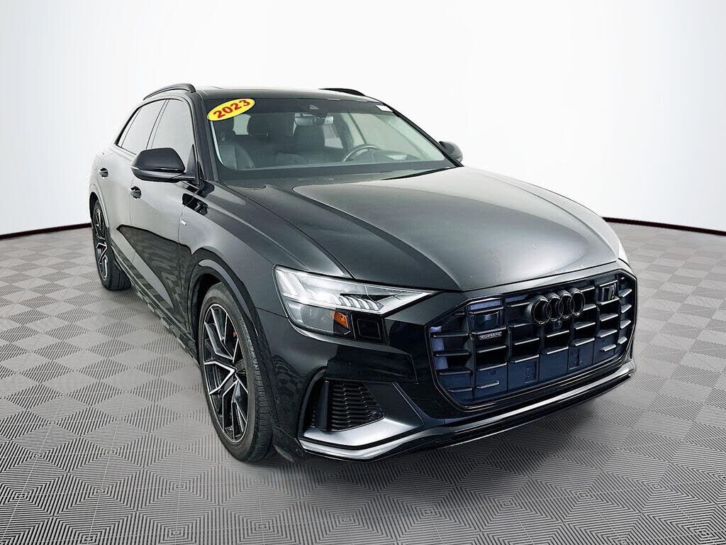 2023 Audi Q8