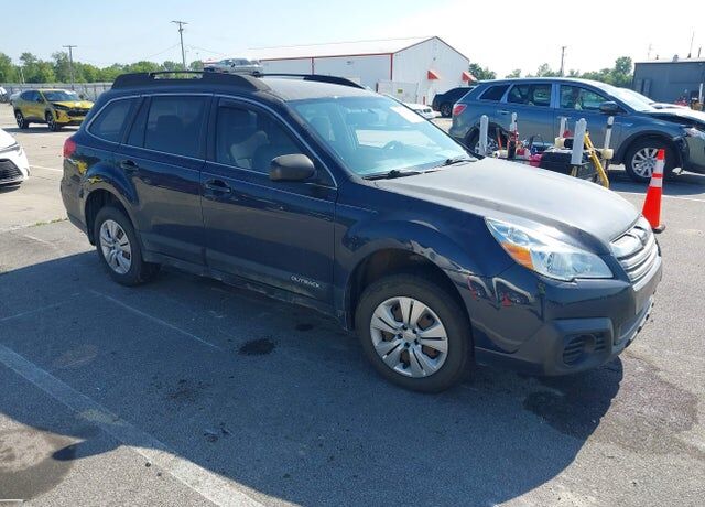 2013 SUBARU Outback