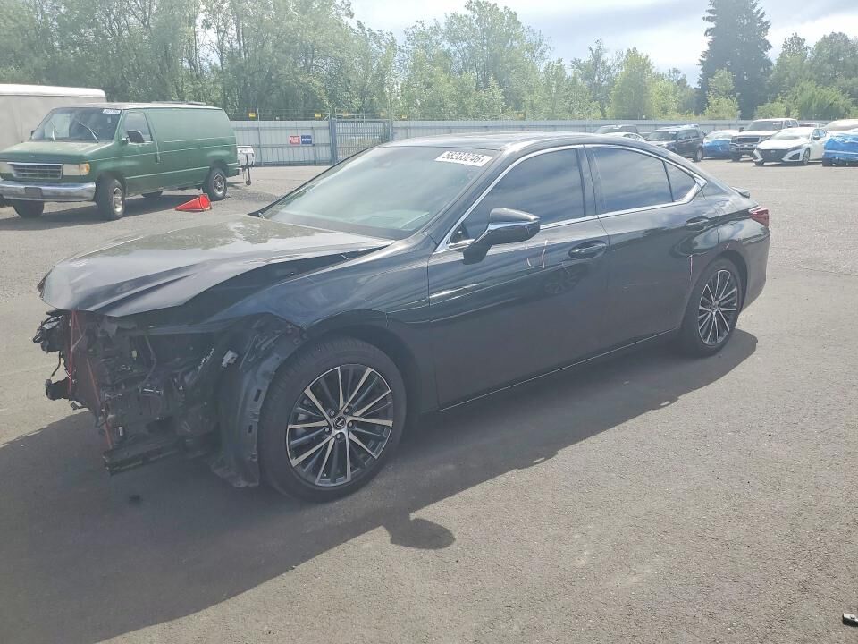 2025 LEXUS ES