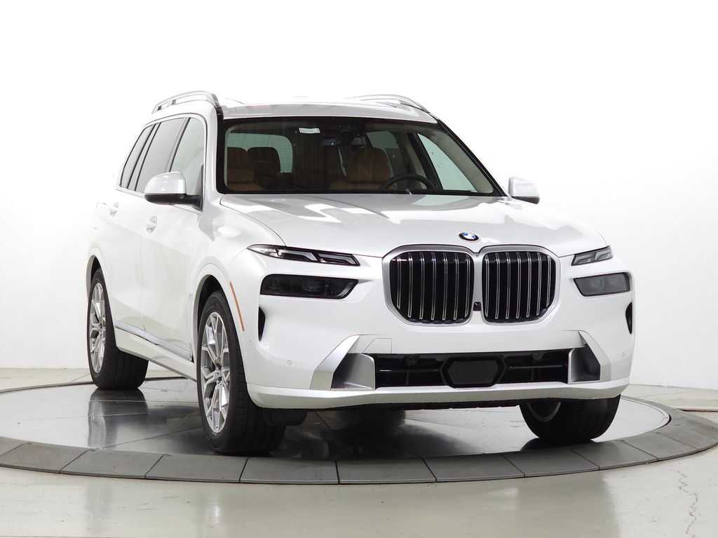 2027 BMW X7