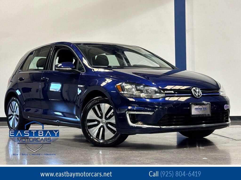 2018 VOLKSWAGEN e-Golf