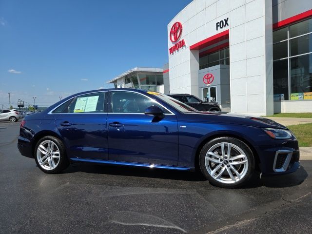 2022 AUDI A4