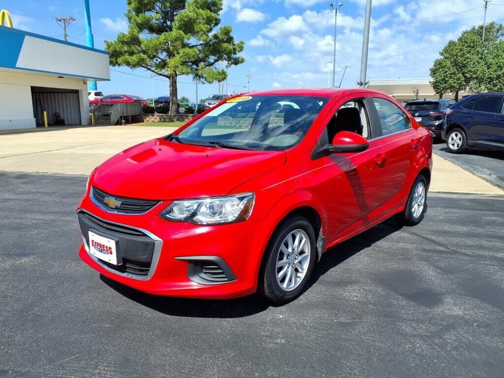 2019 CHEVROLET Sonic