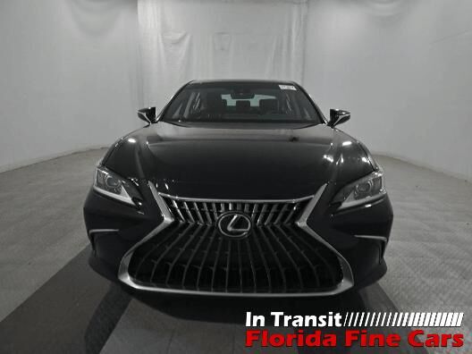 2022 LEXUS ES