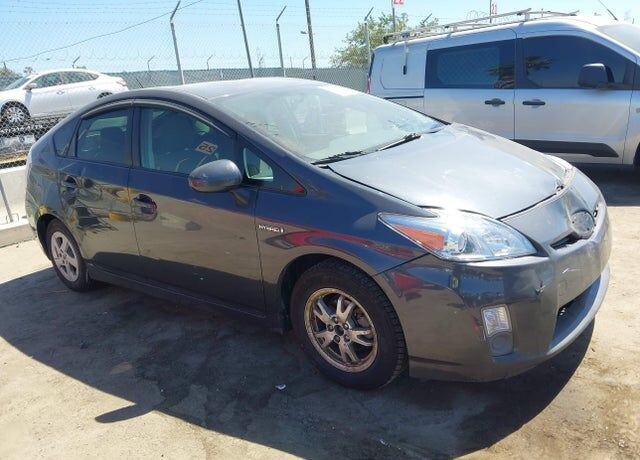 2011 TOYOTA PRIUS