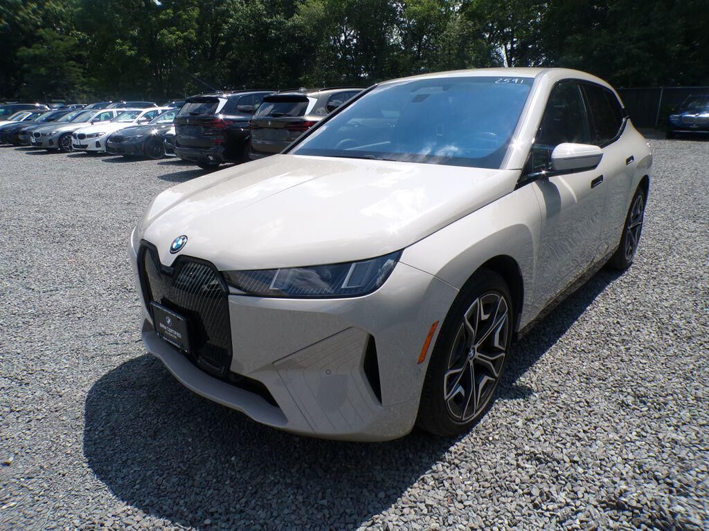 2026 BMW ix