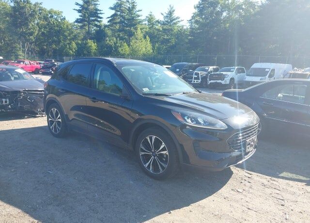 2021 FORD Escape