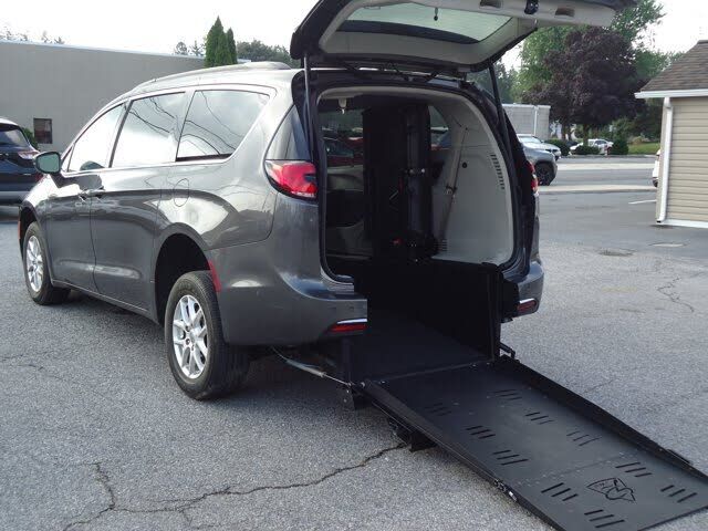 2022 CHRYSLER Pacifica