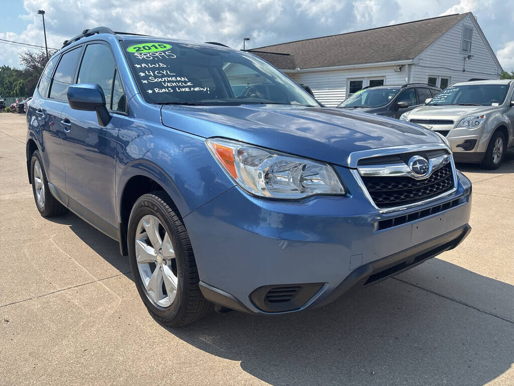 2015 SUBARU Forester