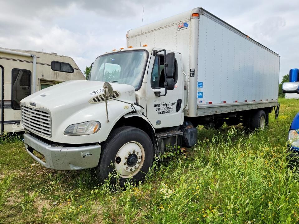 2014 FREIGHTLINER M2