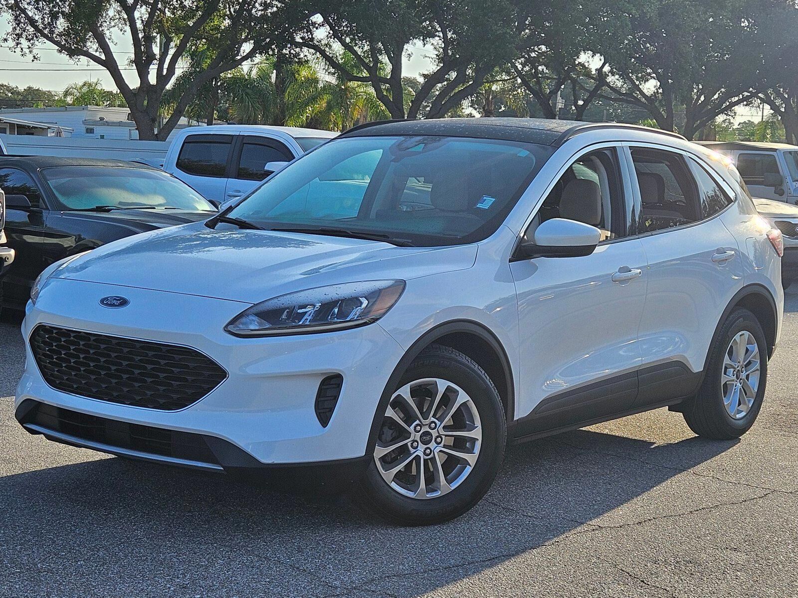 2021 FORD Escape