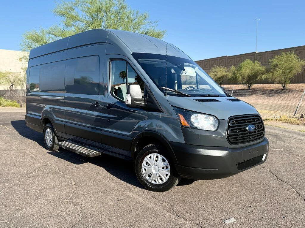 2019 FORD Transit
