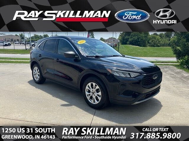 2023 FORD Escape