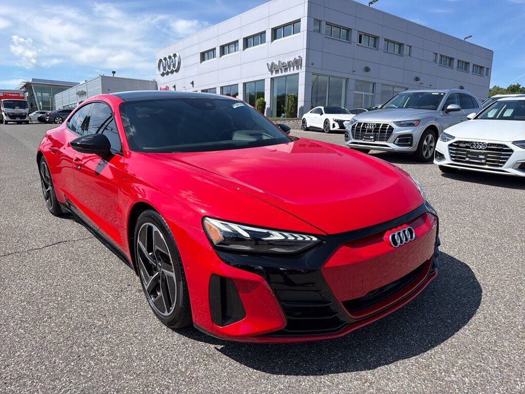 2023 AUDI RS e-tron GT
