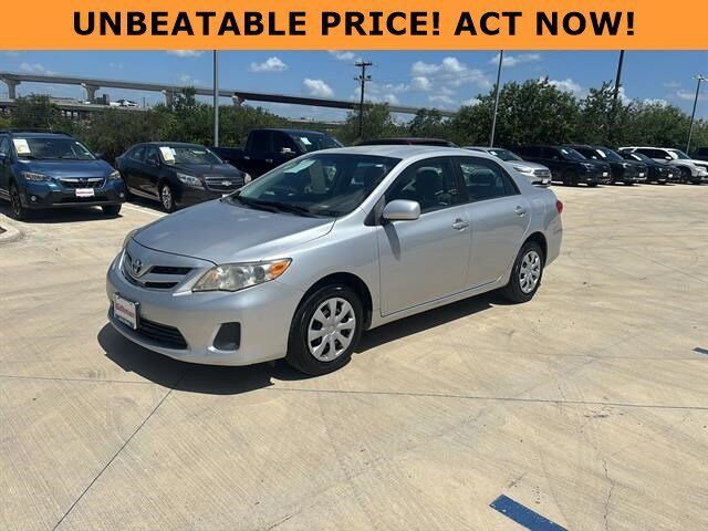 2011 TOYOTA Corolla