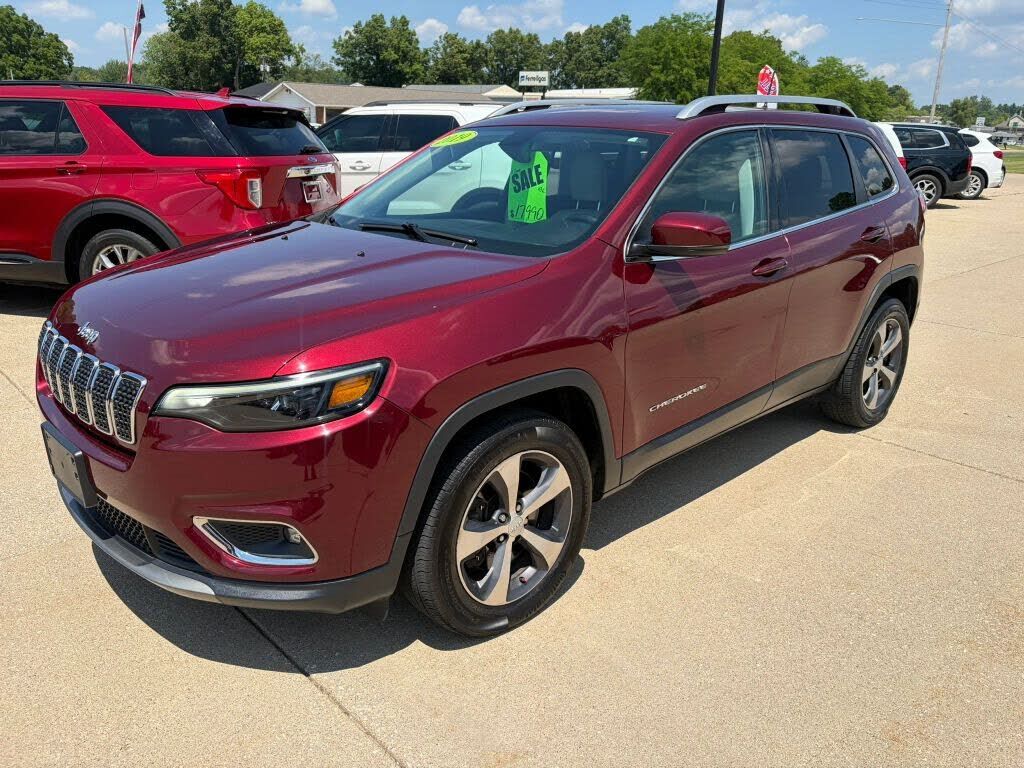 2019 JEEP Cherokee