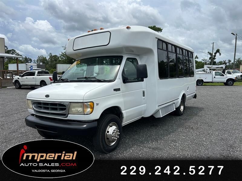 2000 FORD E-350