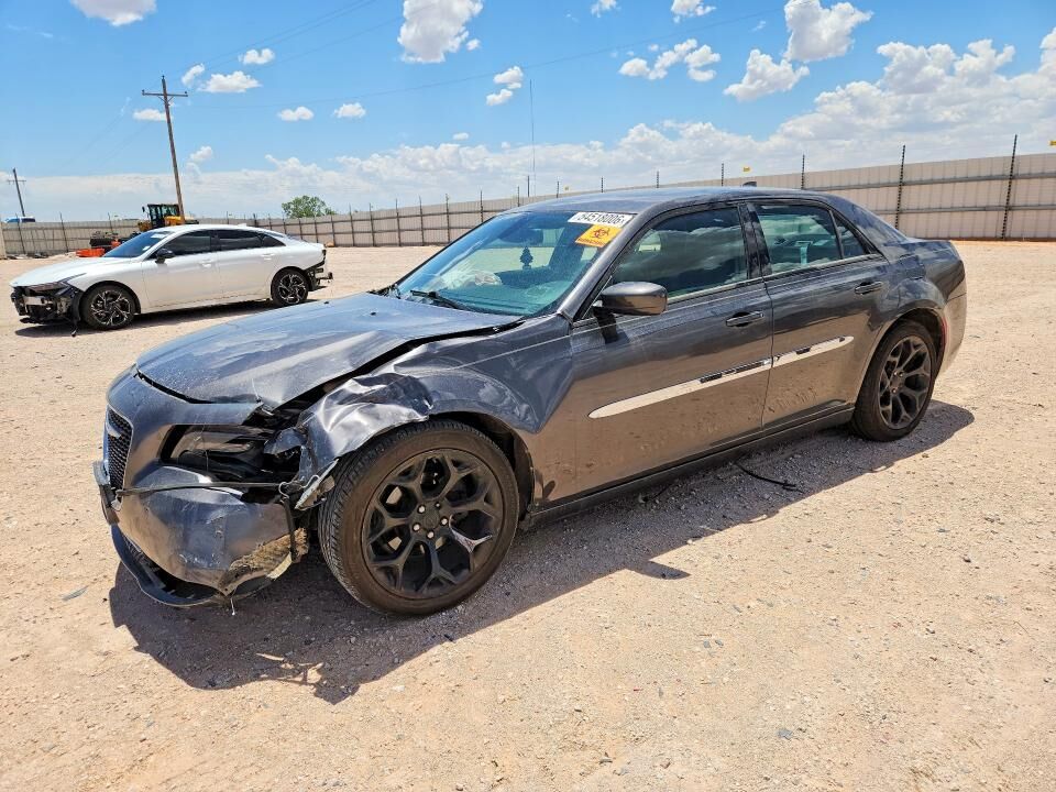 2016 CHRYSLER 300