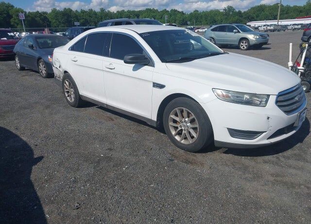 2013 FORD Taurus