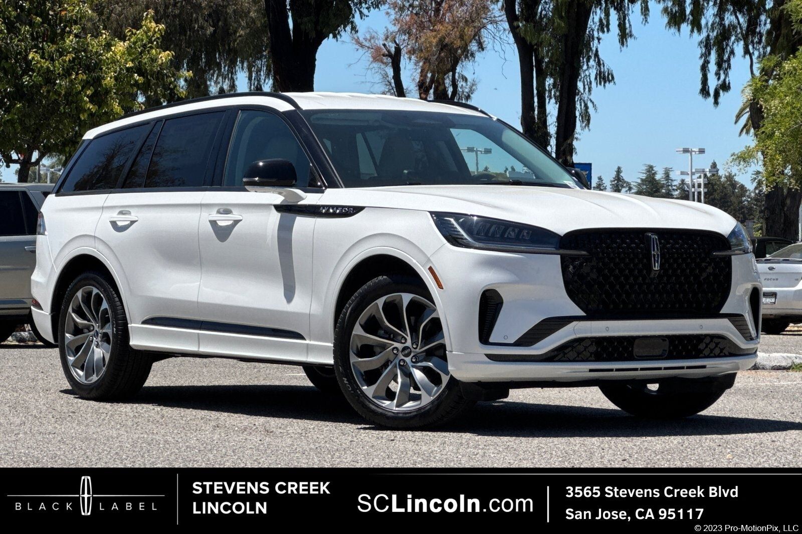 2026 LINCOLN Aviator