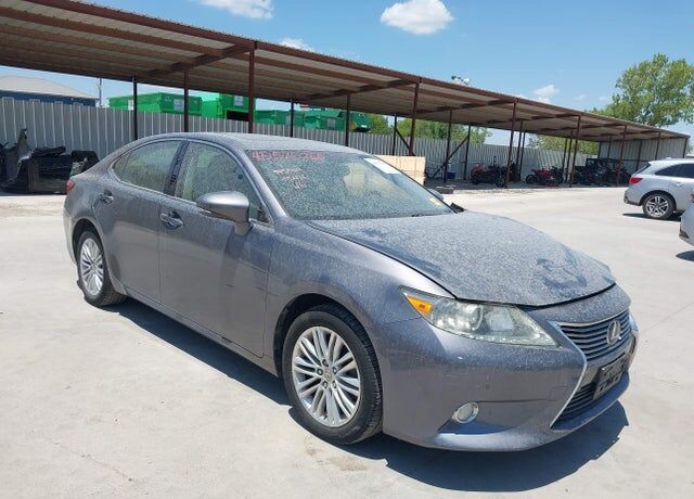 2013 LEXUS ES