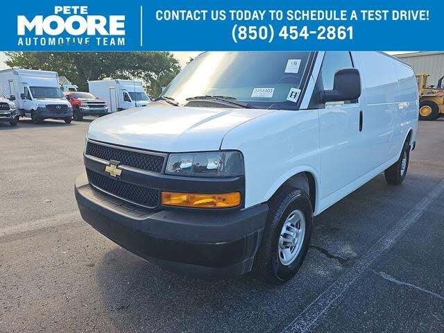 2023 CHEVROLET Express