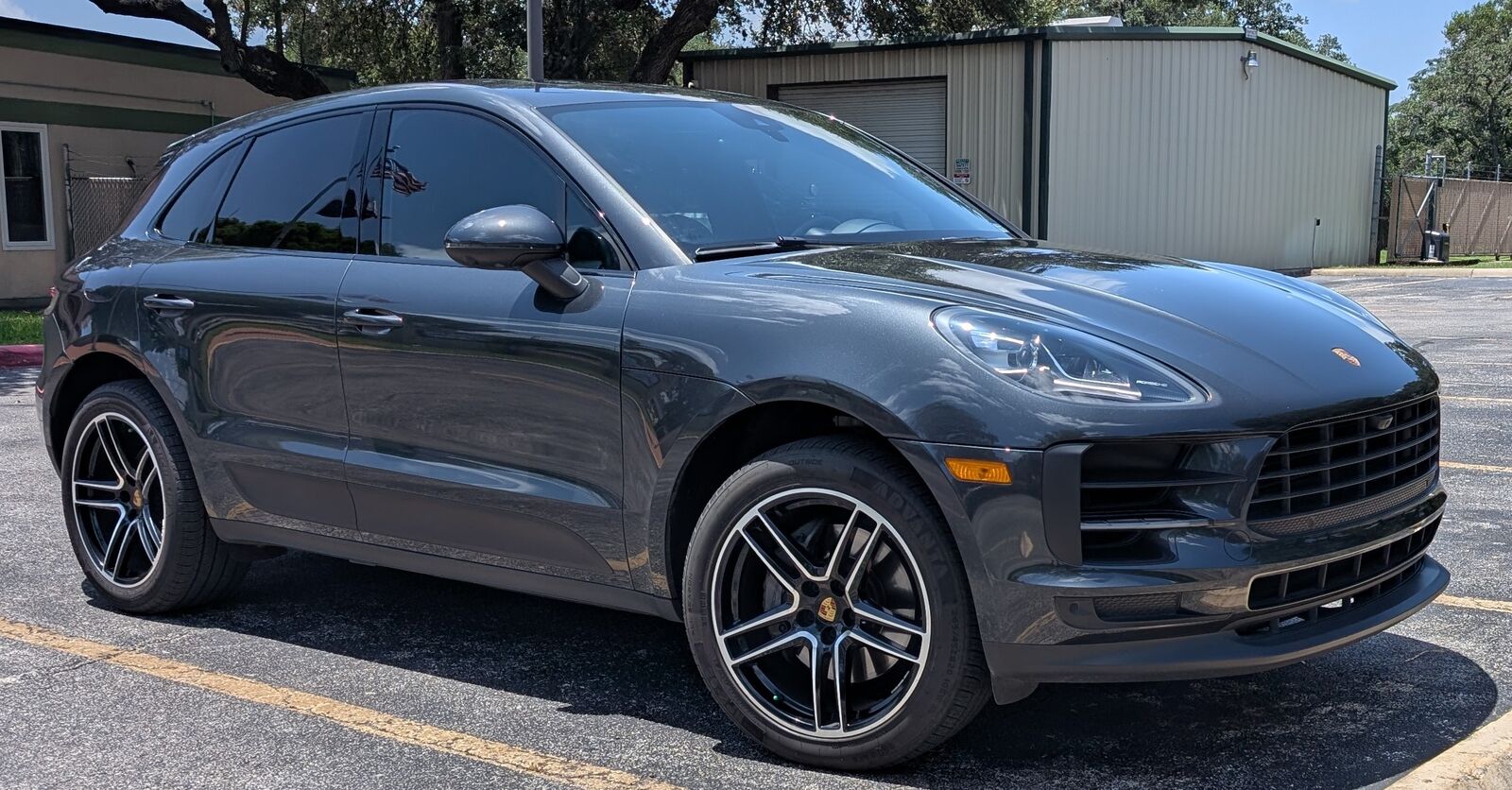 2021 PORSCHE Macan