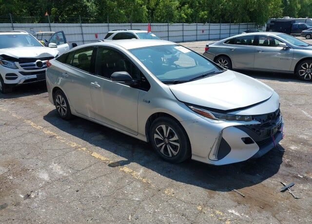 2018 TOYOTA Prius