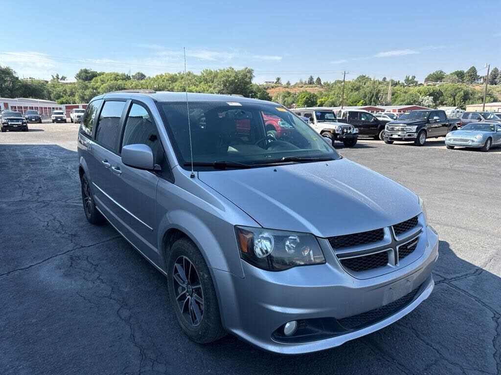 2017 DODGE Grand Caravan