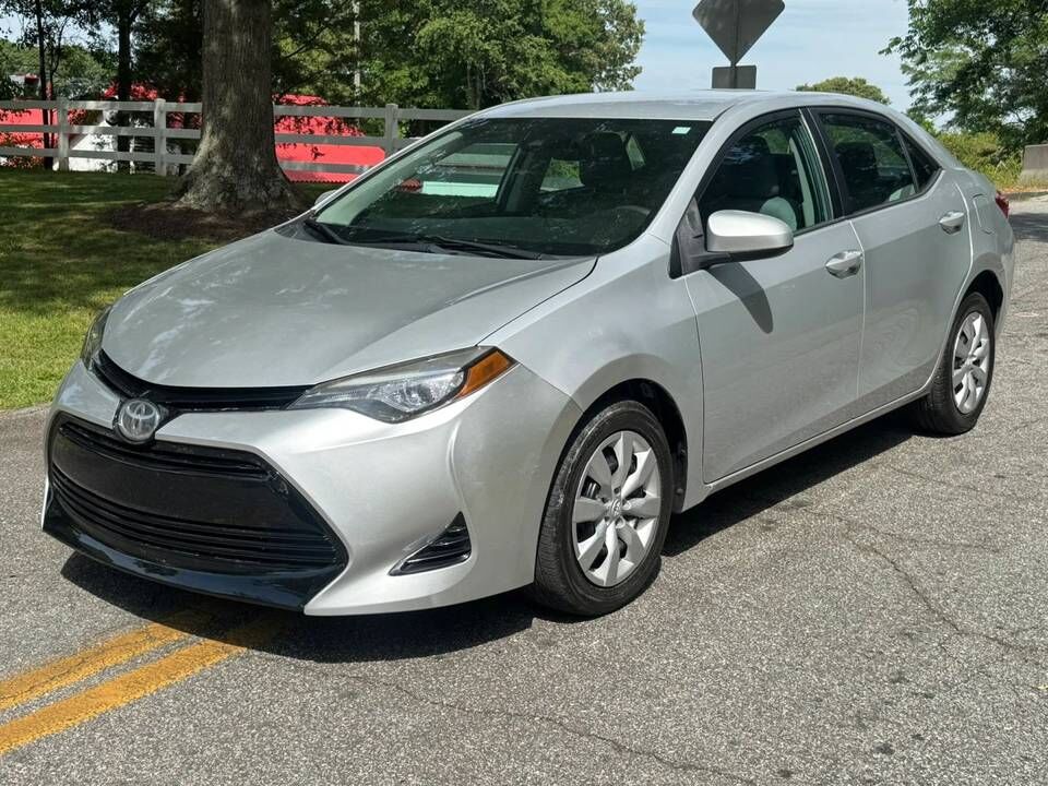 2018 TOYOTA Corolla