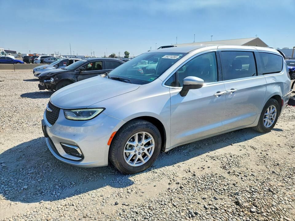 2023 CHRYSLER Pacifica