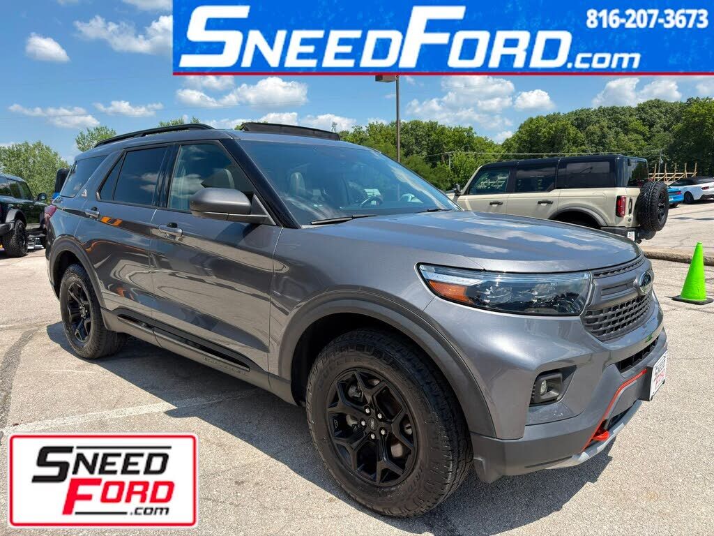 2022 FORD Explorer
