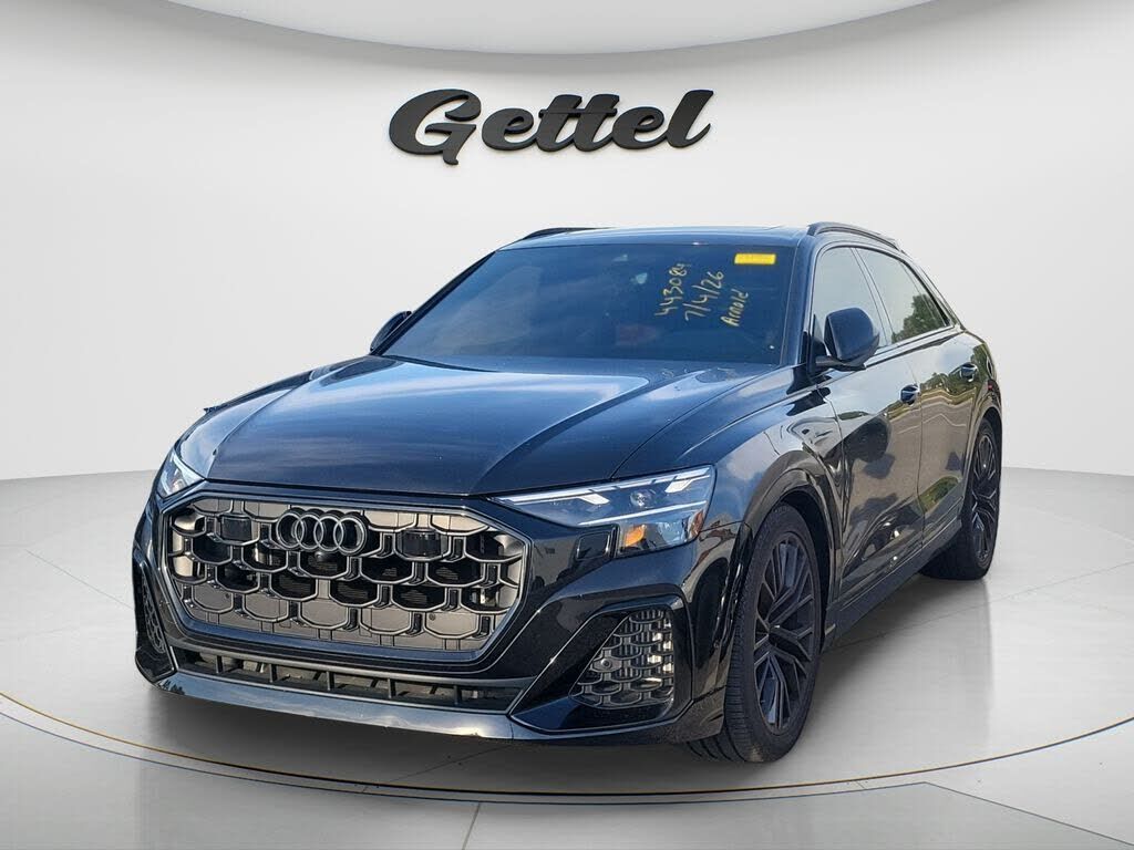 2024 AUDI SQ8