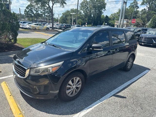 2016 KIA Sedona