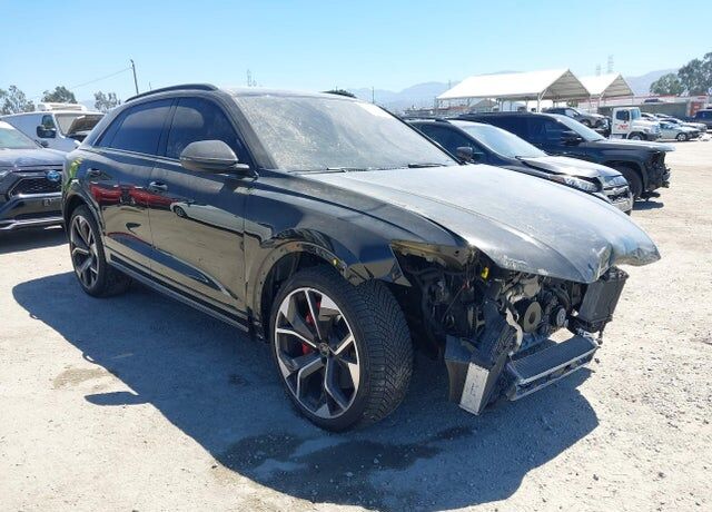 2023 AUDI RS Q8