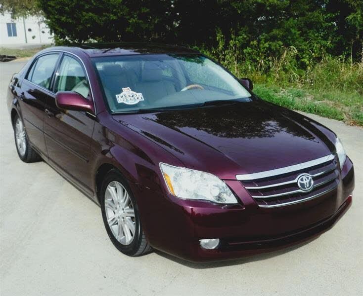 2011 TOYOTA Avalon