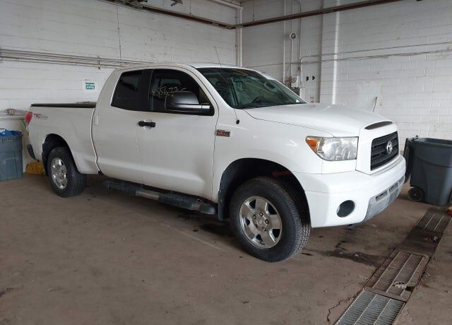 2009 TOYOTA Tundra