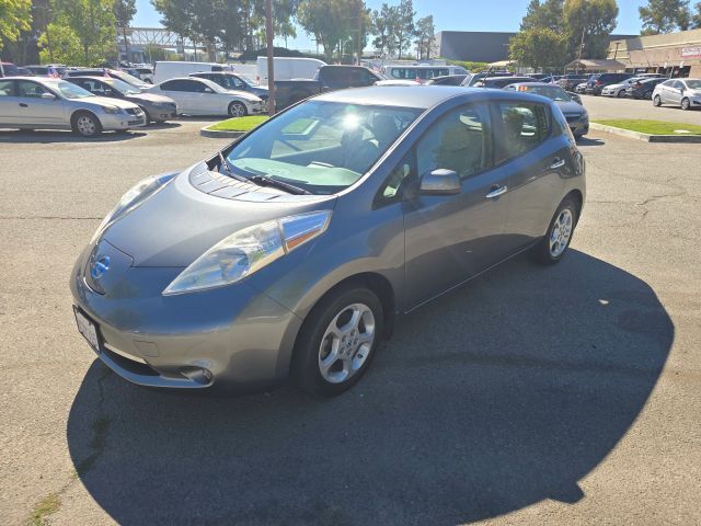 2014 NISSAN Leaf