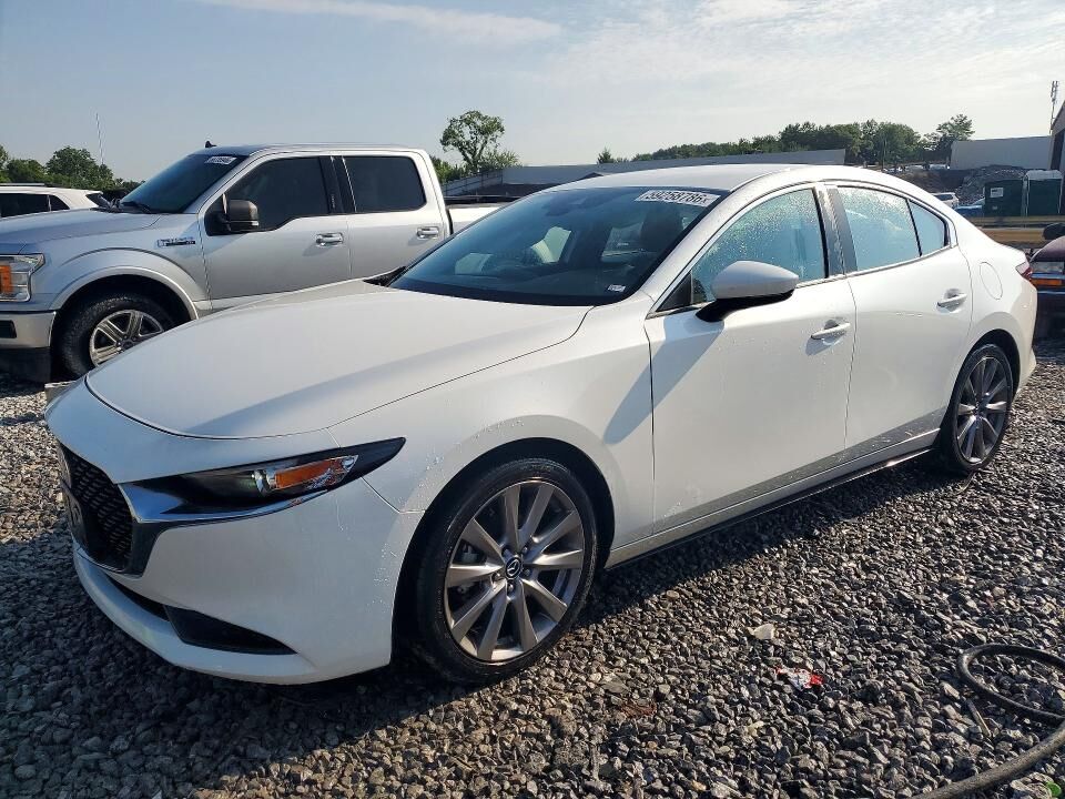 2019 MAZDA Mazda3