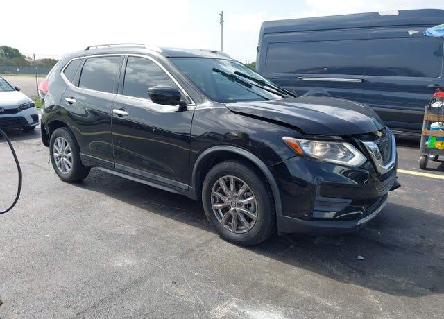 2017 NISSAN Rogue