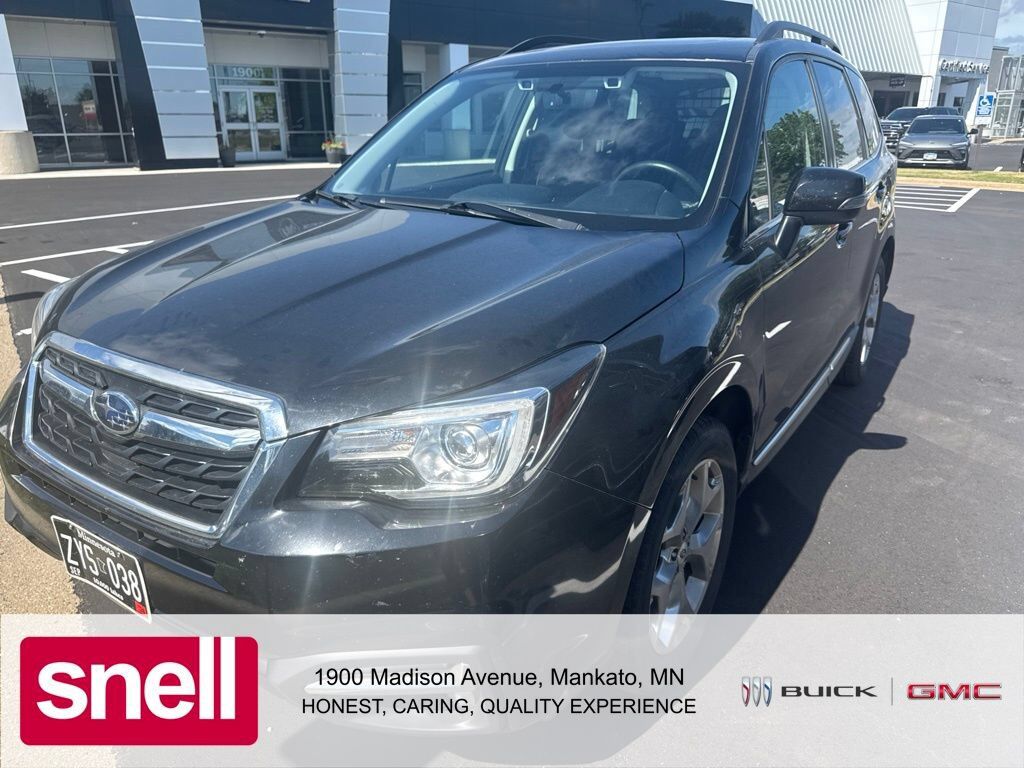 2018 SUBARU Forester