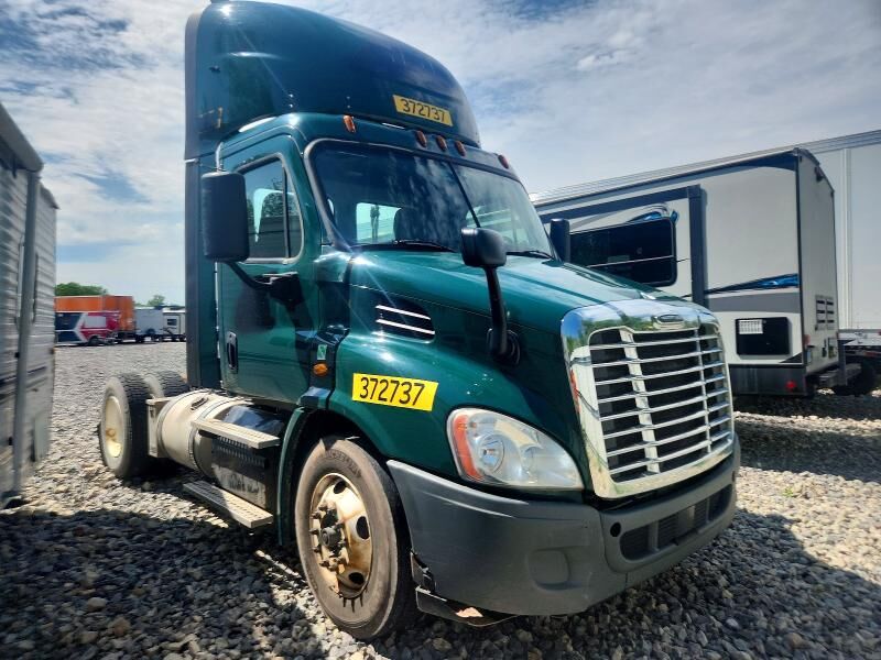 2018 FREIGHTLINER Cascadia