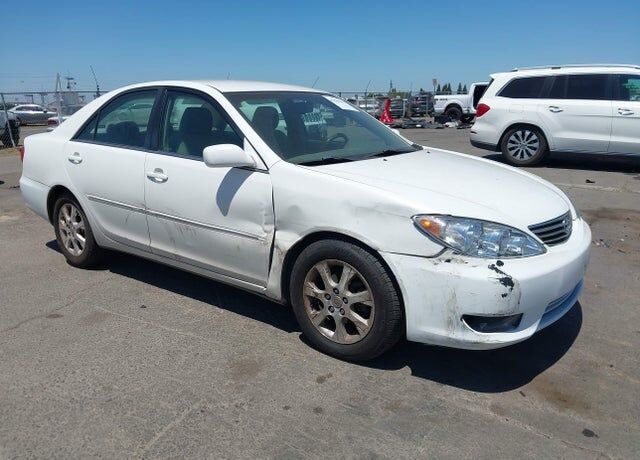 2006 TOYOTA Camry