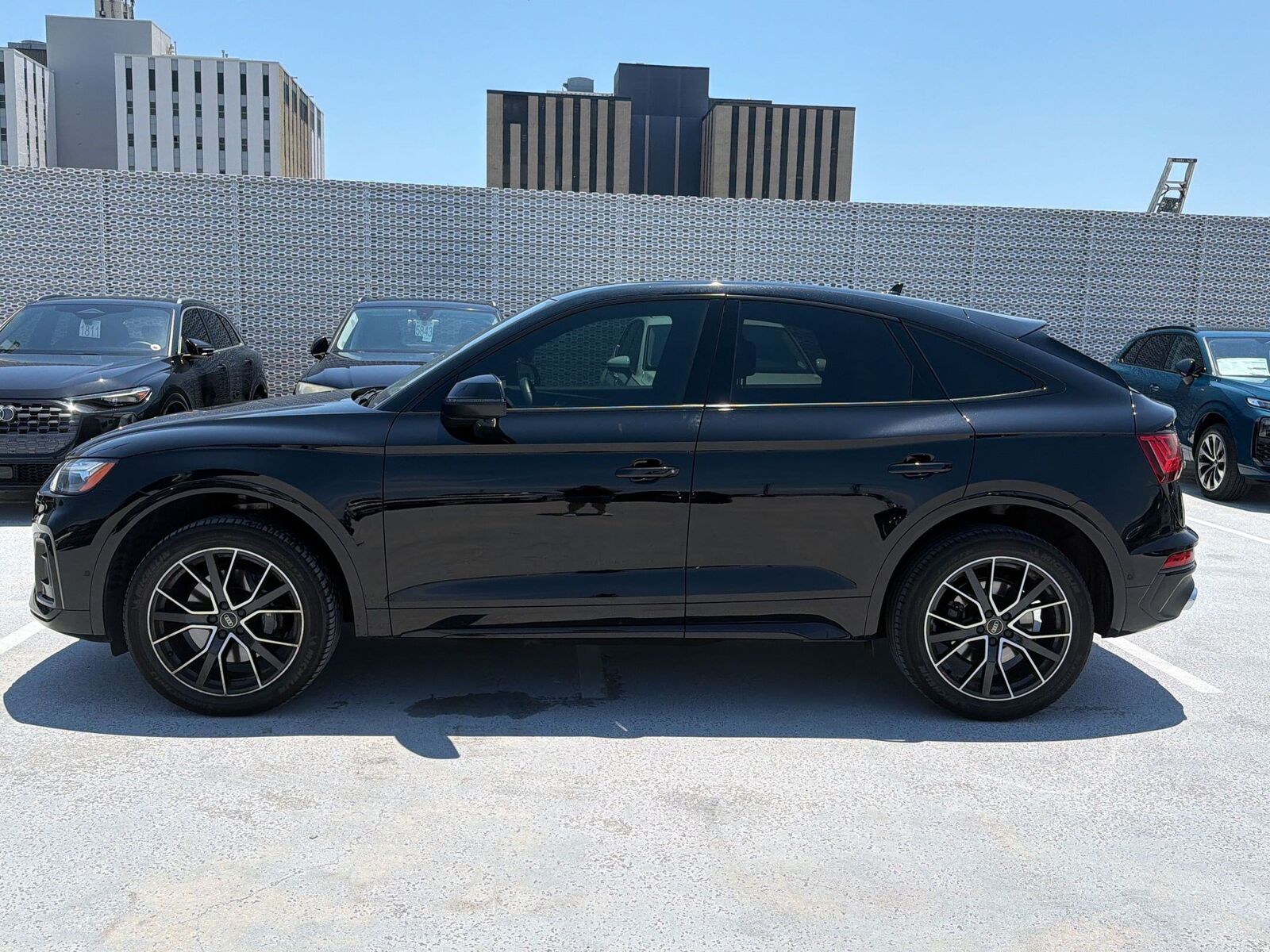 2023 Audi SQ5