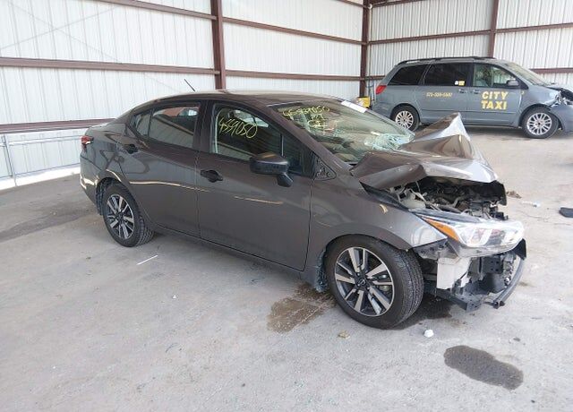 2024 NISSAN Versa
