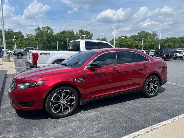 2018 FORD Taurus