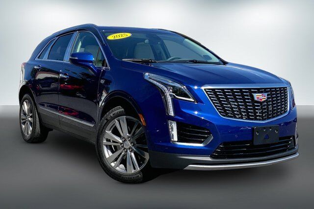 2025 CADILLAC XT5