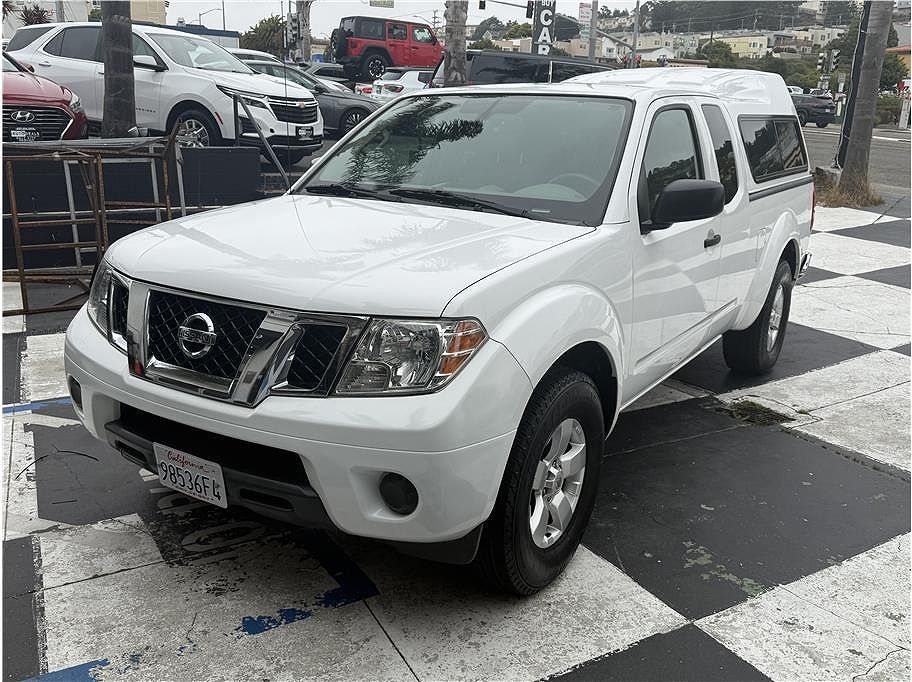2012 NISSAN Frontier